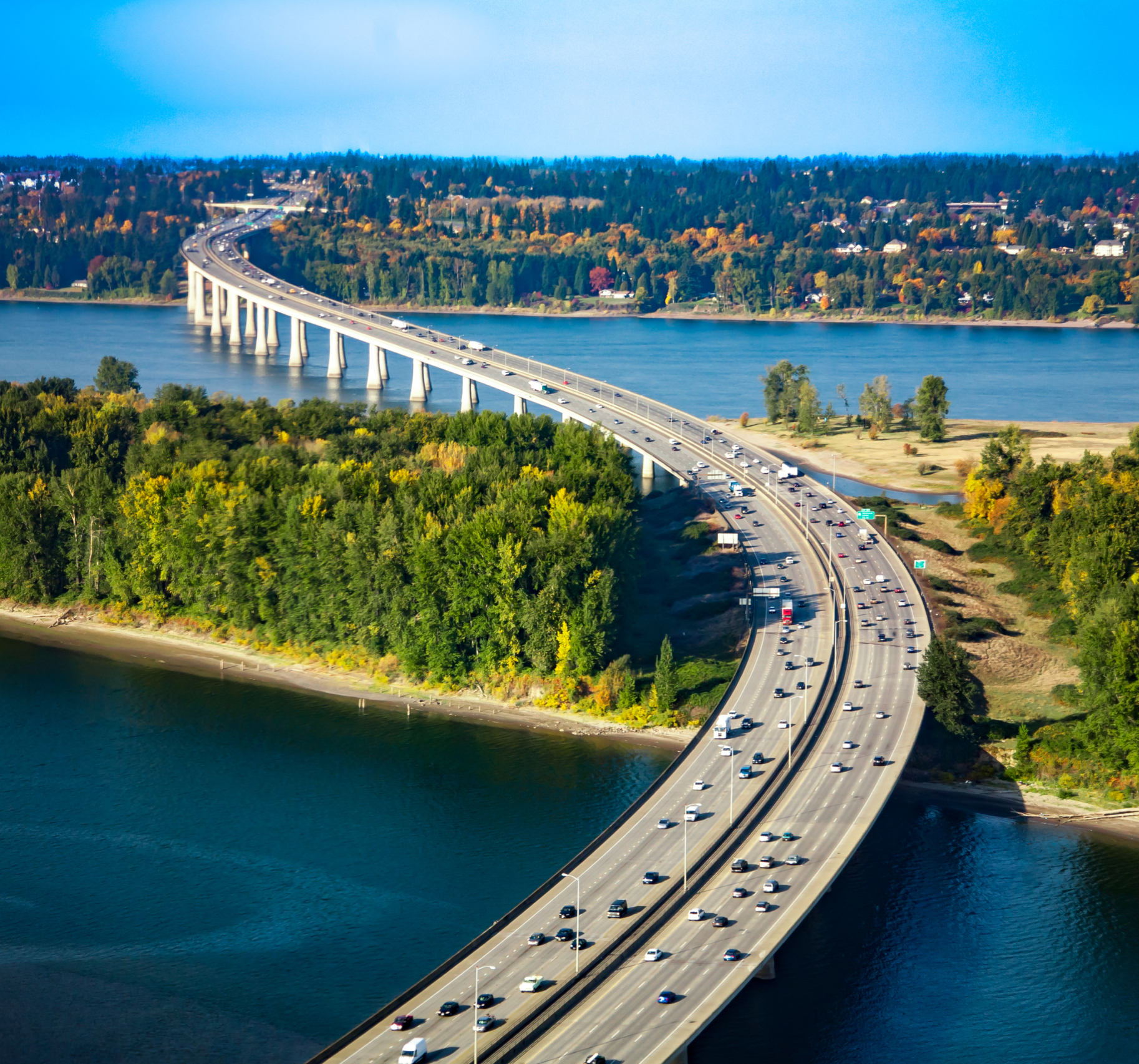 Aerial,View,Of,The,Glenn,L.,Jackson,Memorial,Bridge,,Or